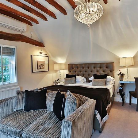 The Inn On The Green Cookham Dean Exteriör bild