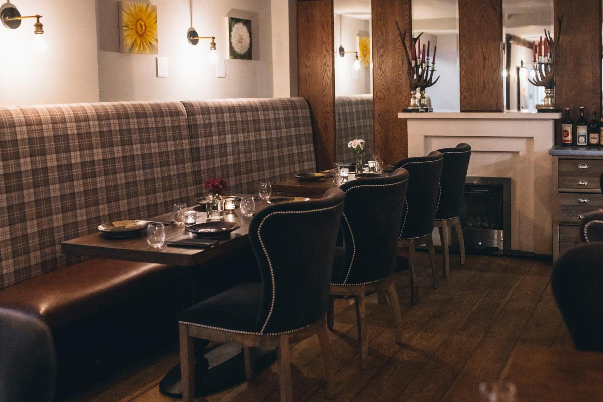The Inn On The Green Cookham Dean Exteriör bild